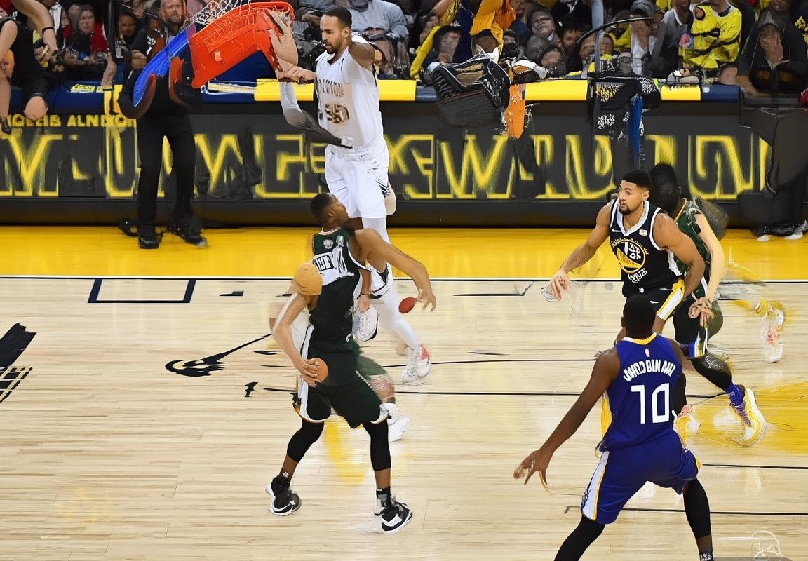 2017-2018NBA赛季：勇士雄鹿对决深度解析及雄鹿队未来展望