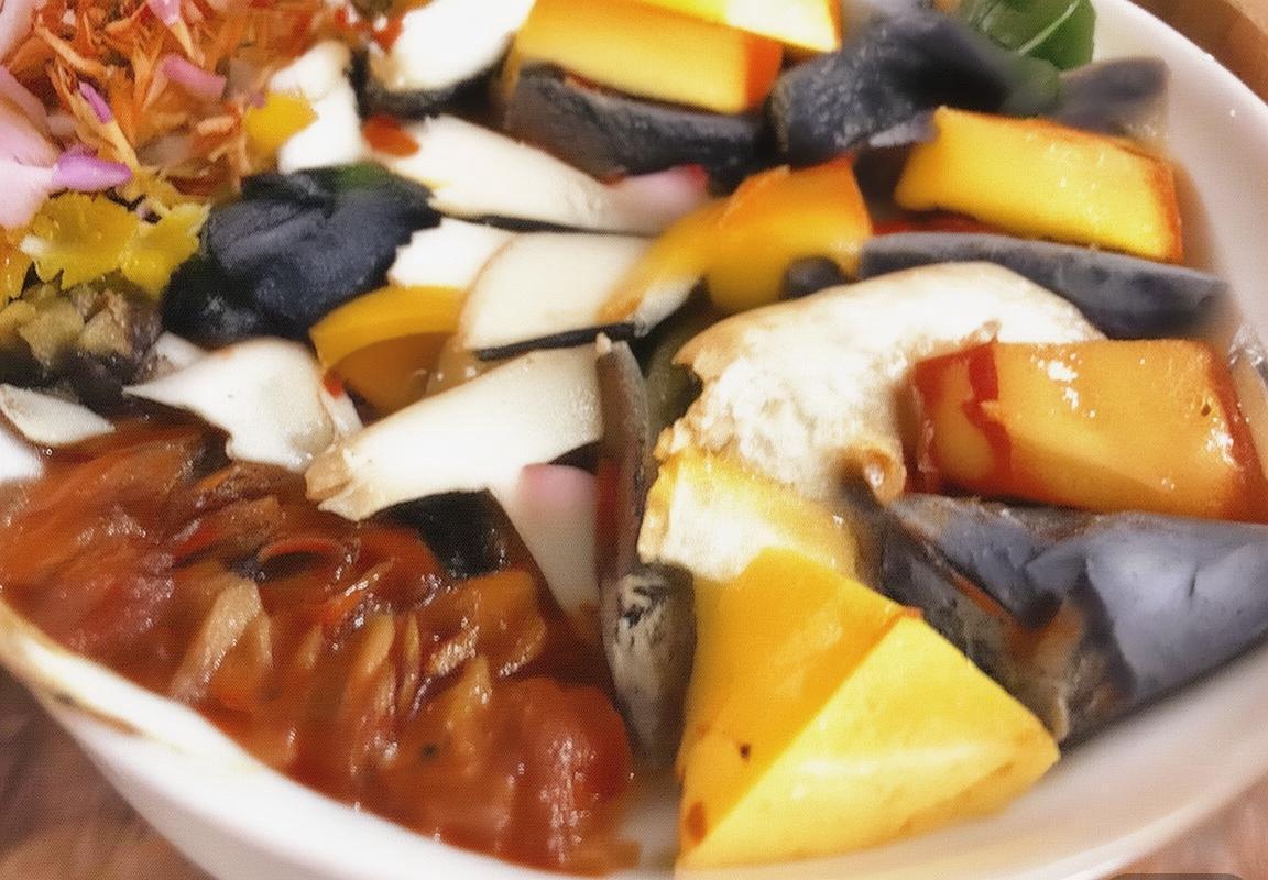 广岛与樱花足球俱乐部对比分析：整体表现、关键球员与战术体系